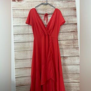 Womens lulus dress peach in color, never worn NWOT